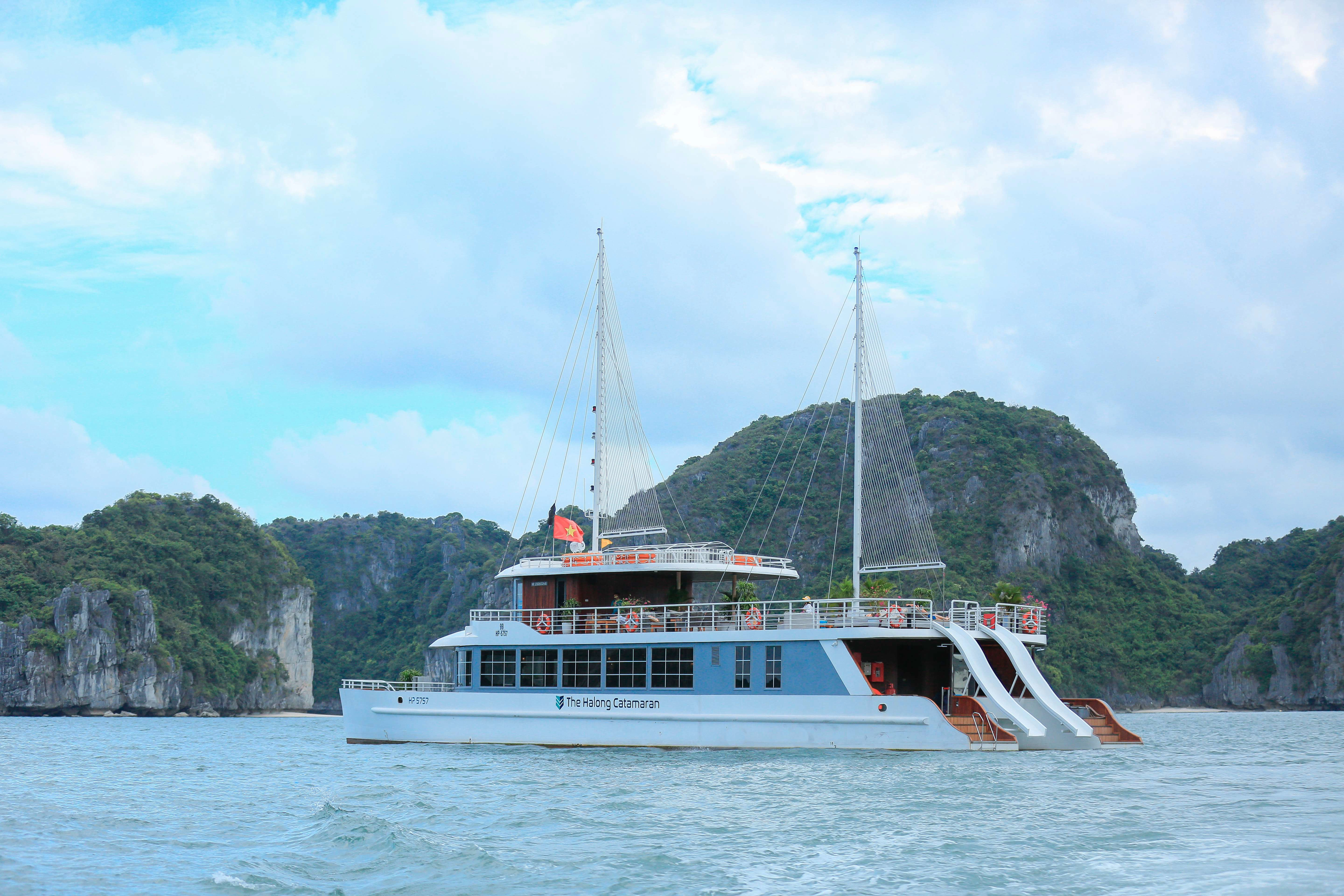 Day Tour | Explore Ha Long Bay & Lan Ha Bay by Catamaran Cruise